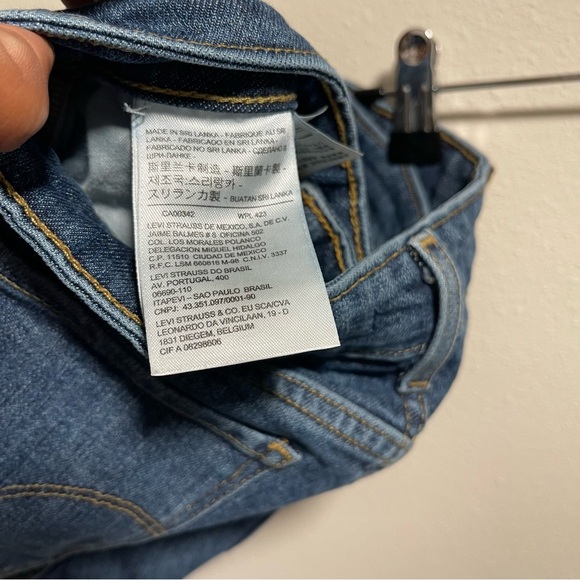 Levi’s Women’s 711 Skinny Embroidered Jeans | 25 - Picture 4 of 8